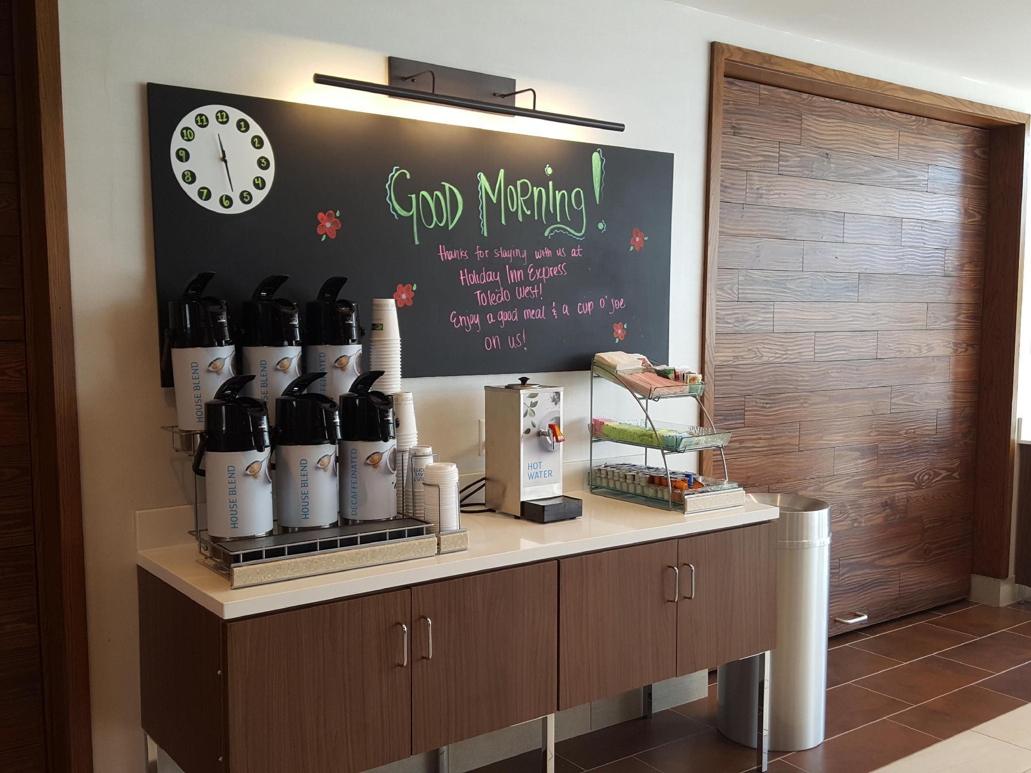 Holiday Inn Express & Suites Toledo West By Ihg Екстер'єр фото